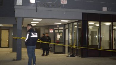 One man shot, another killed in a Lower Manhattan building lobby