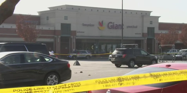 Security guard and shoplifter killed after engaging in a gunfight in a Maryland grocery store