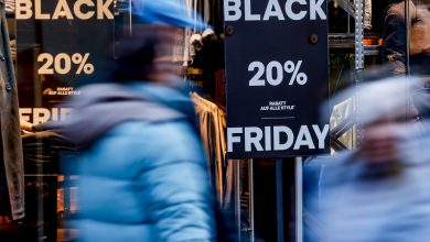 New record-spending during this past Black Friday, reports show